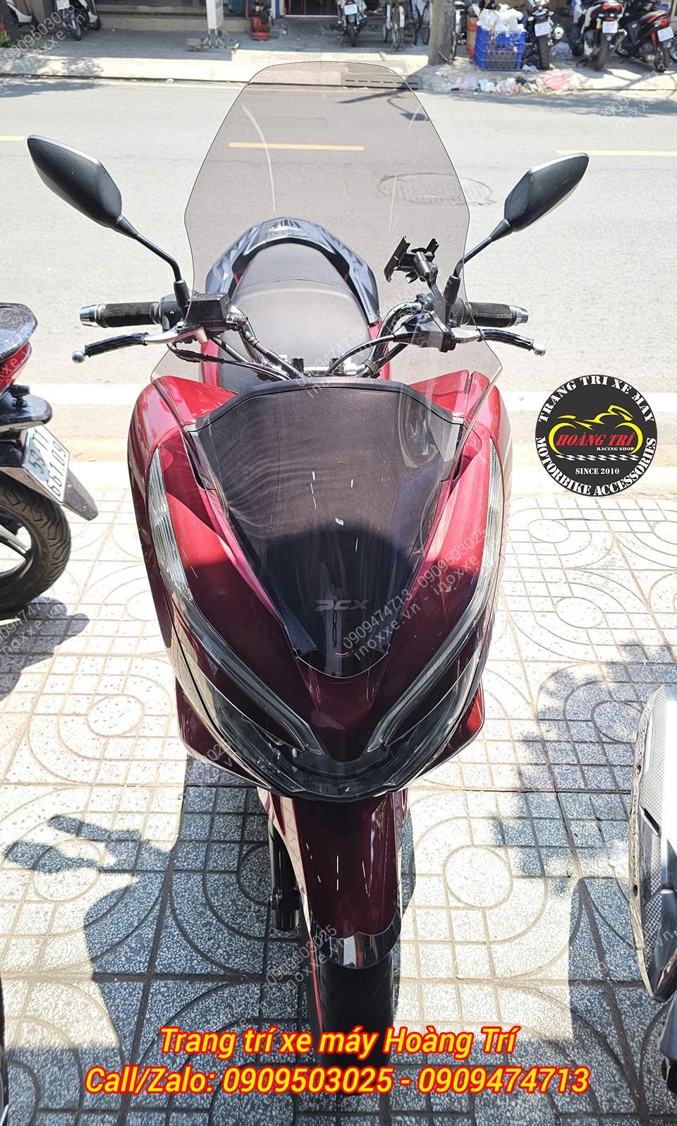 Kính chắn gió HTR lắp chuẩn PCX 2018